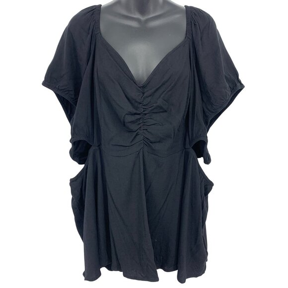 Torrid Plus Size Top Blouse 4 4X Black Ruched V-Neck Tunic Cut Out Side NWT New - Picture 1 of 8